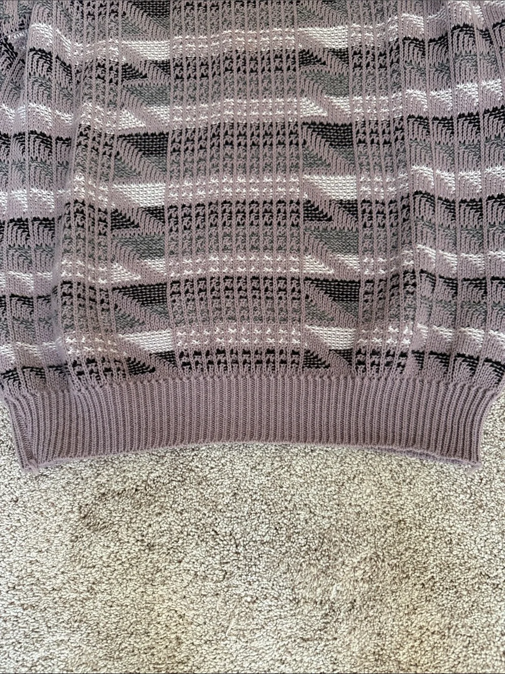 Vintage 90s Men's Purple, Black, Grey Abstract Patterned Crewneck Sweater, Sz M